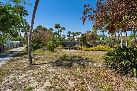 2614 NE Palm Avenue Jensen Beach FL 34957