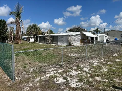 1574 NE Oriole Avenue Stuart FL 34994