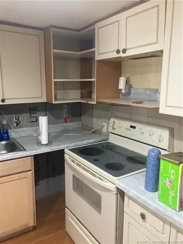 1574 NE Oriole Avenue Stuart FL 34994