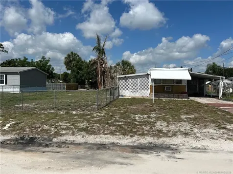 1574 NE Oriole Avenue Stuart FL 34994