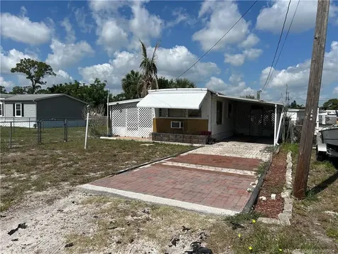 1574 NE Oriole Avenue Stuart FL 34994