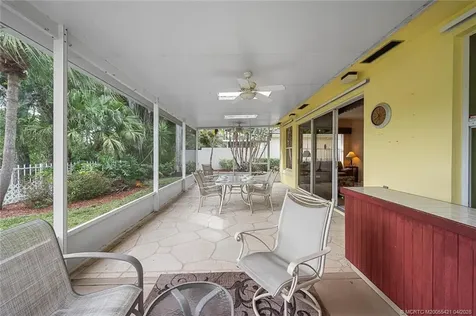 7627 SE Fiddlewood Lane Hobe Sound FL 33455