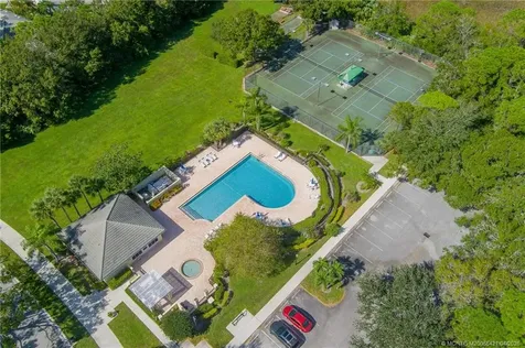 7627 SE Fiddlewood Lane Hobe Sound FL 33455