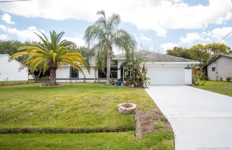 2274 SE Tiffany Avenue Port St Lucie FL 34952