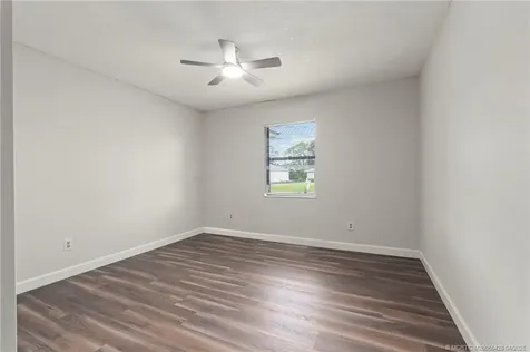 7005 Salerno Road Fort Pierce FL 34951