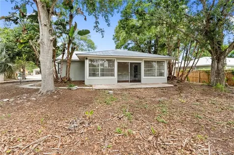 7005 Salerno Road Fort Pierce FL 34951