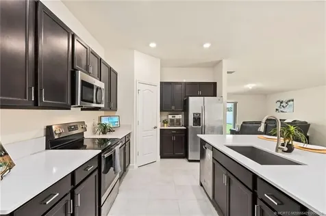 4234 Birkdale Drive Fort Pierce FL 34947
