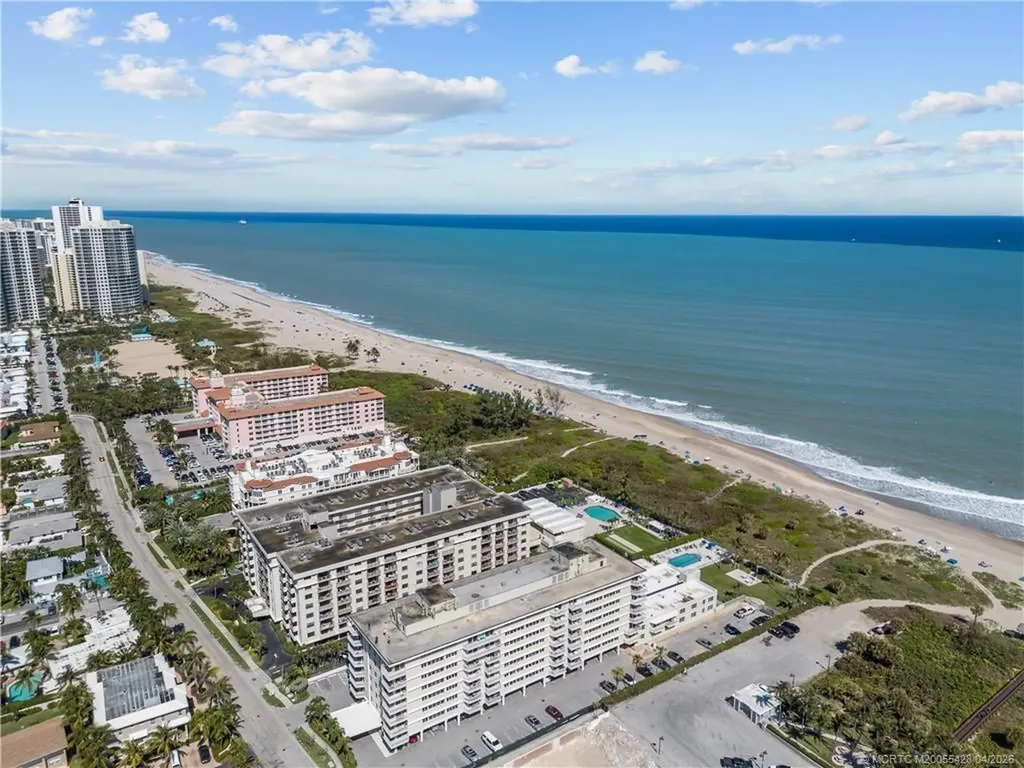 125 Ocean Avenue Palm Beach Shores FL 33404