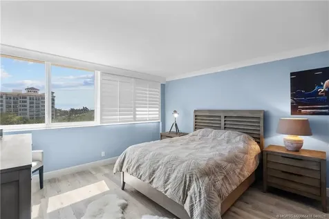 125 Ocean Avenue Palm Beach Shores FL 33404