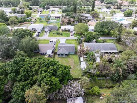3143 SE Banyan Street Stuart FL 34997