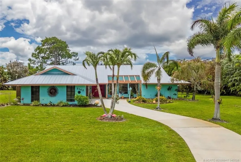 2142 SE Bryson Avenue Port St Lucie FL 34952