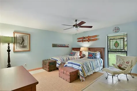 2142 SE Bryson Avenue Port St Lucie FL 34952