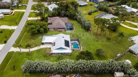 2142 SE Bryson Avenue Port St Lucie FL 34952