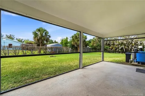6285 SE Highland Avenue Stuart FL 34997