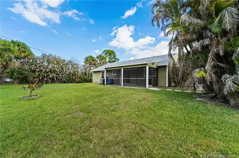 6285 SE Highland Avenue Stuart FL 34997