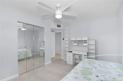 2950 SE Ocean Boulevard Stuart FL 34996
