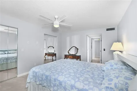 2950 SE Ocean Boulevard Stuart FL 34996