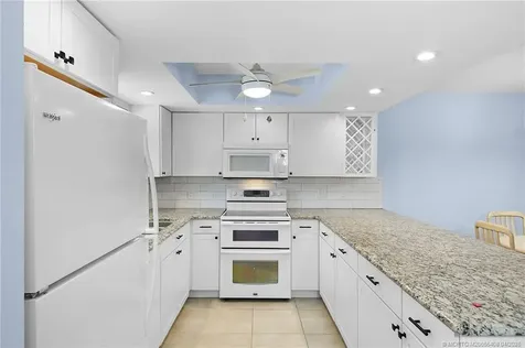 2950 SE Ocean Boulevard Stuart FL 34996