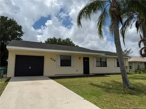 626 SW Lakehurst Drive Port St Lucie FL 34983