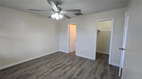626 SW Lakehurst Drive Port St Lucie FL 34983