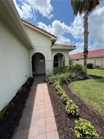 11304 SW Mountain Ash Circle Port St Lucie FL 34987