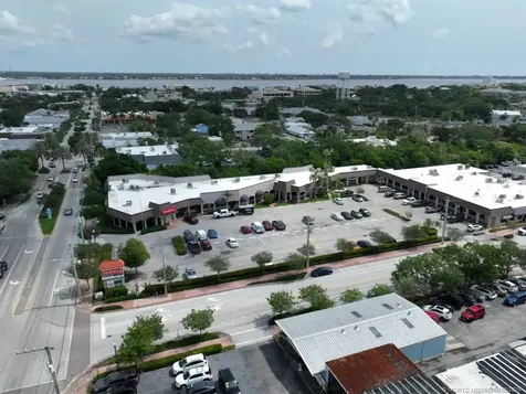 725 S Colorado Avenue Stuart FL 34994
