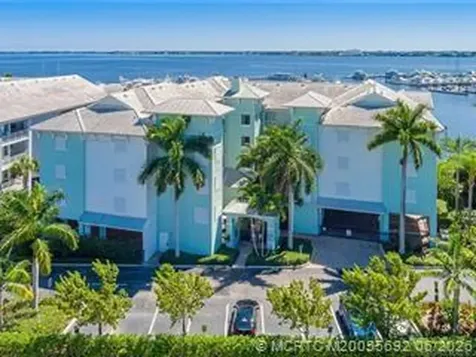 815 NW Flagler Avenue Stuart FL 34994