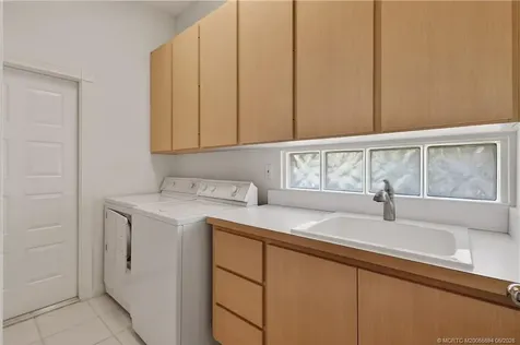 8521 SE Palm Hammock Lane Hobe Sound FL 33455