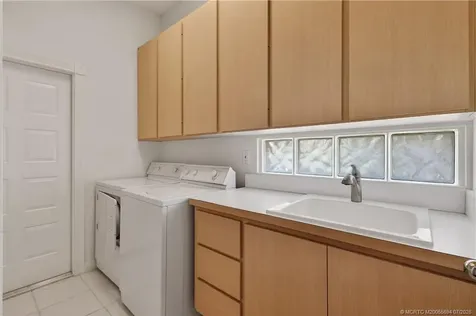 8521 SE Palm Hammock Lane Hobe Sound FL 33455