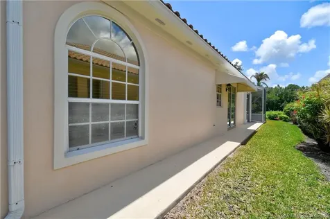 8521 SE Palm Hammock Lane Hobe Sound FL 33455