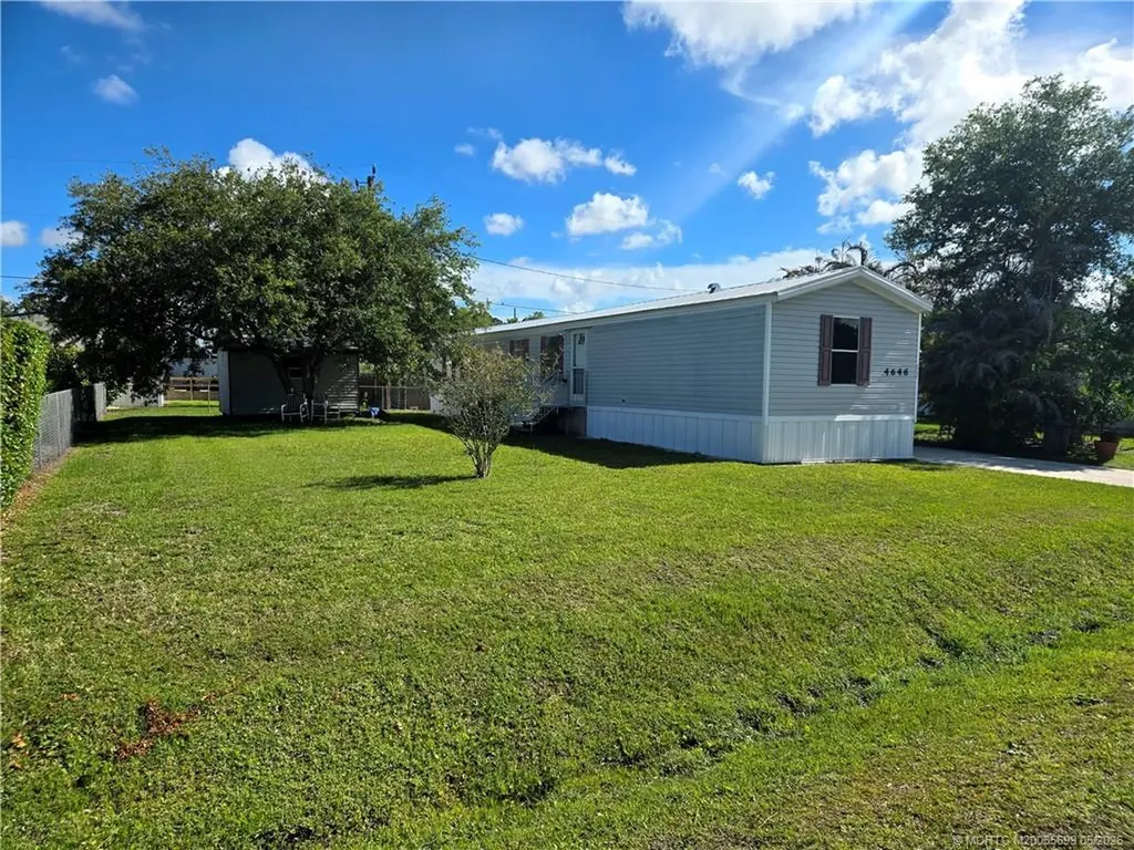 4646 SE Circle Way Stuart FL 34997