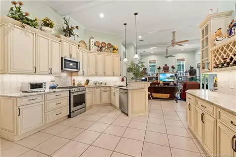 4220 SE Rainbows End Stuart FL 34997