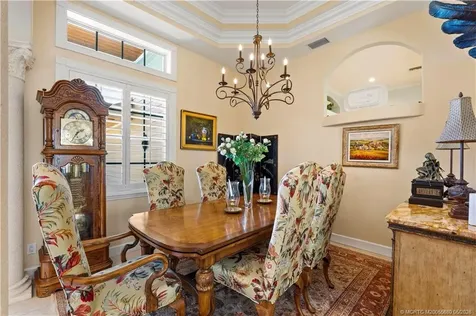 4220 SE Rainbows End Stuart FL 34997