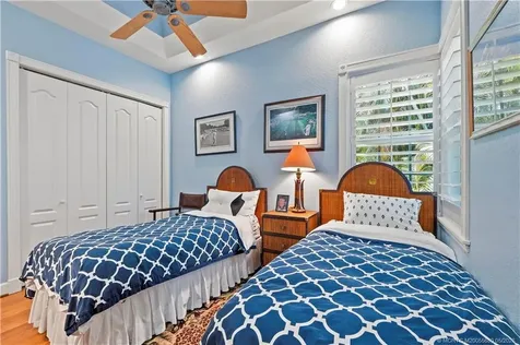 4220 SE Rainbows End Stuart FL 34997