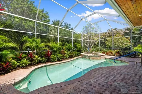 4220 SE Rainbows End Stuart FL 34997
