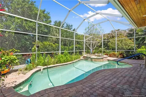 4220 SE Rainbows End Stuart FL 34997