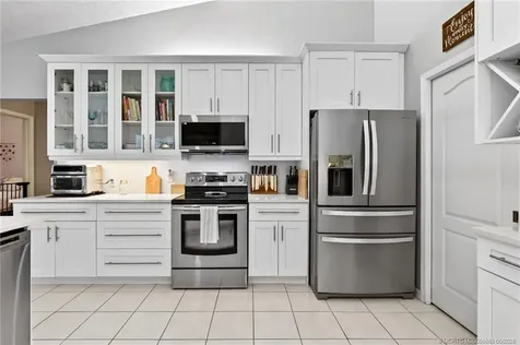 671 SE Pin Oak Terrace Stuart FL 34997