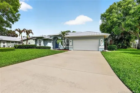 671 SE Pin Oak Terrace Stuart FL 34997