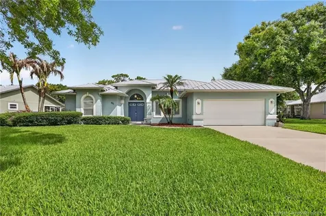 671 SE Pin Oak Terrace Stuart FL 34997