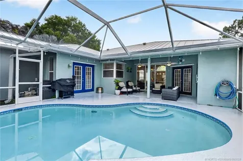 671 SE Pin Oak Terrace Stuart FL 34997