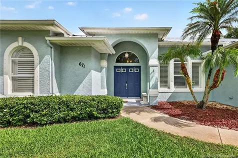 671 SE Pin Oak Terrace Stuart FL 34997