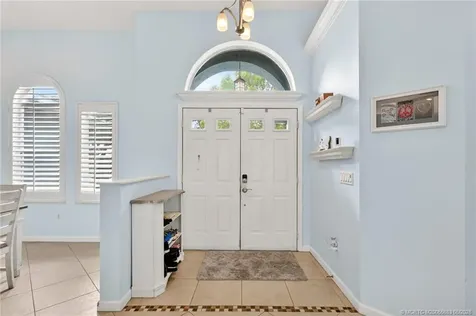 671 SE Pin Oak Terrace Stuart FL 34997