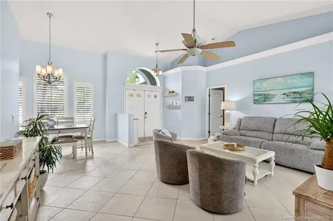 671 SE Pin Oak Terrace Stuart FL 34997