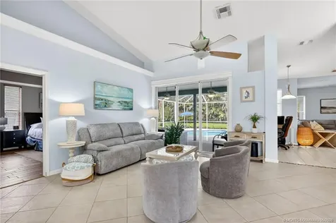 671 SE Pin Oak Terrace Stuart FL 34997
