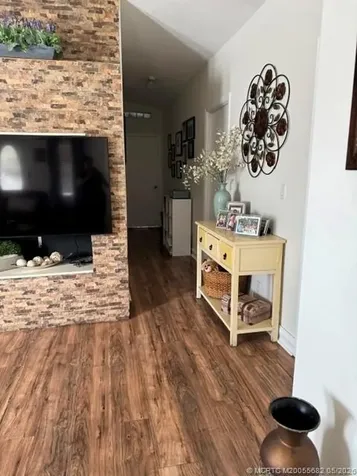 4463 Edwina Lane Lake Worth FL 33463