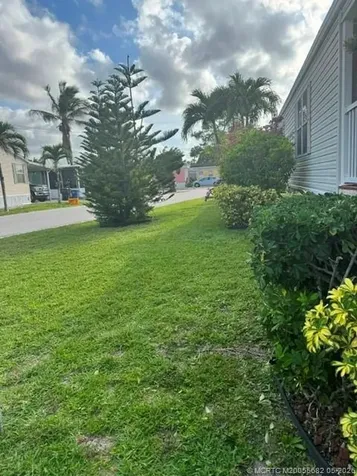 4463 Edwina Lane Lake Worth FL 33463