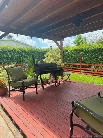 4463 Edwina Lane Lake Worth FL 33463