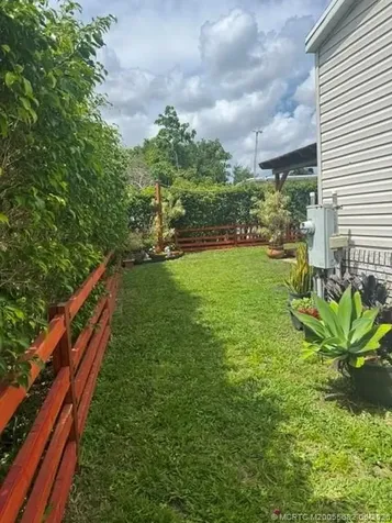 4463 Edwina Lane Lake Worth FL 33463