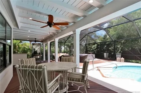 21 Emarita Way Sewalls Point FL 34996