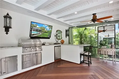 21 Emarita Way Sewalls Point FL 34996